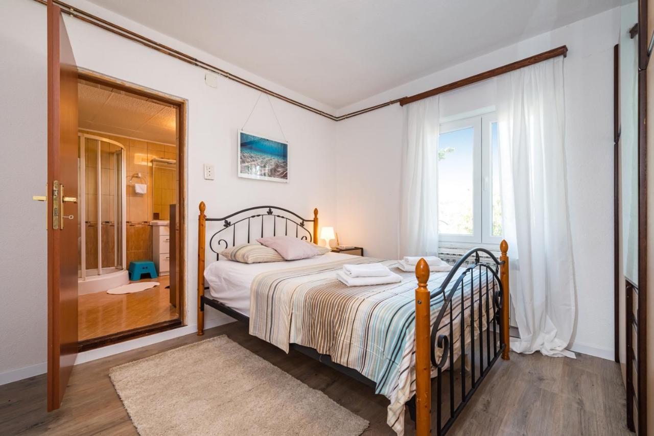 Vacation House Anna 카를로바크 외부 사진