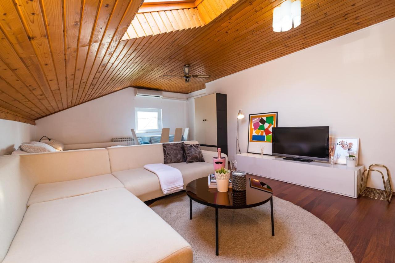 Vacation House Anna 카를로바크 외부 사진