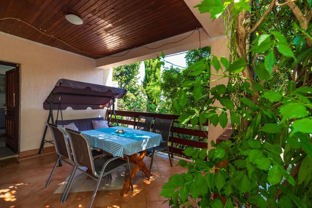Vacation House Anna 카를로바크 외부 사진