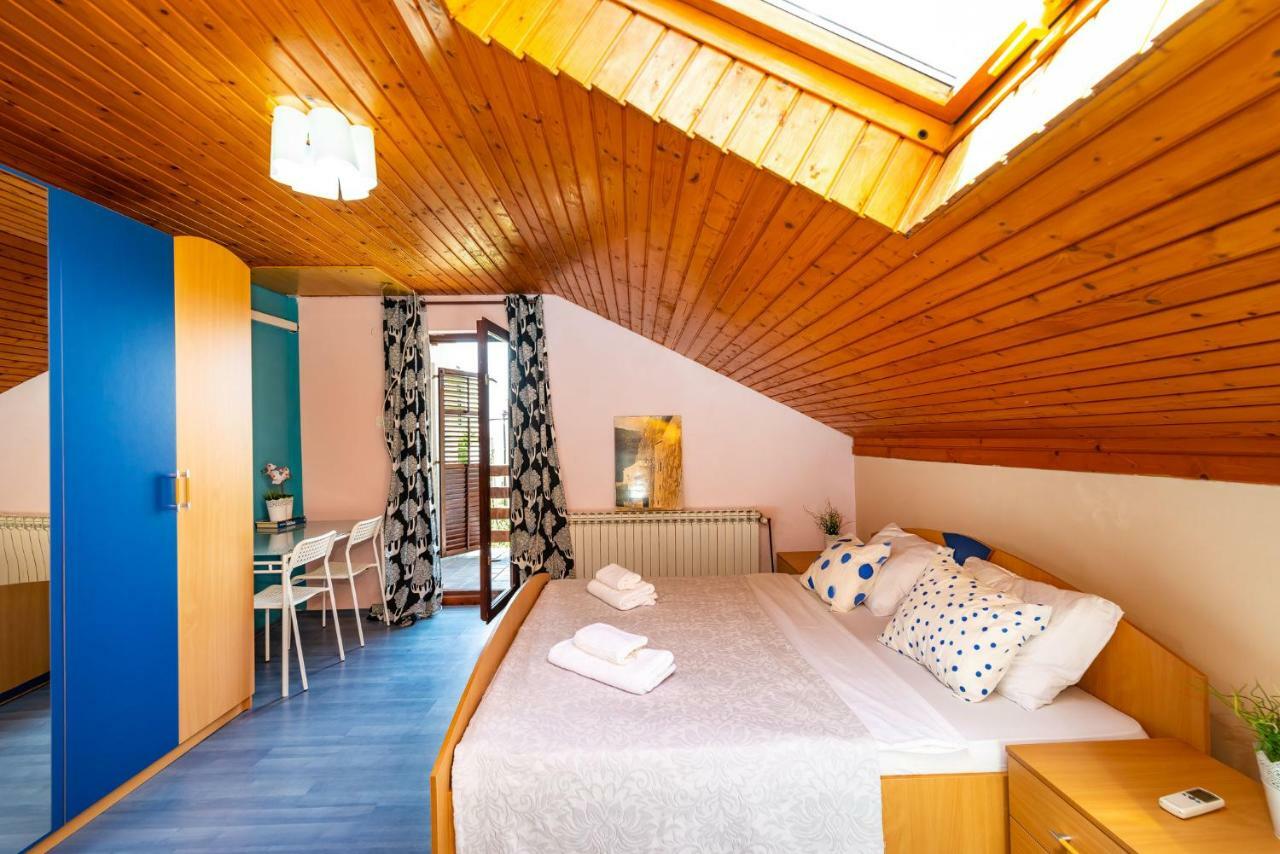 Vacation House Anna 카를로바크 외부 사진